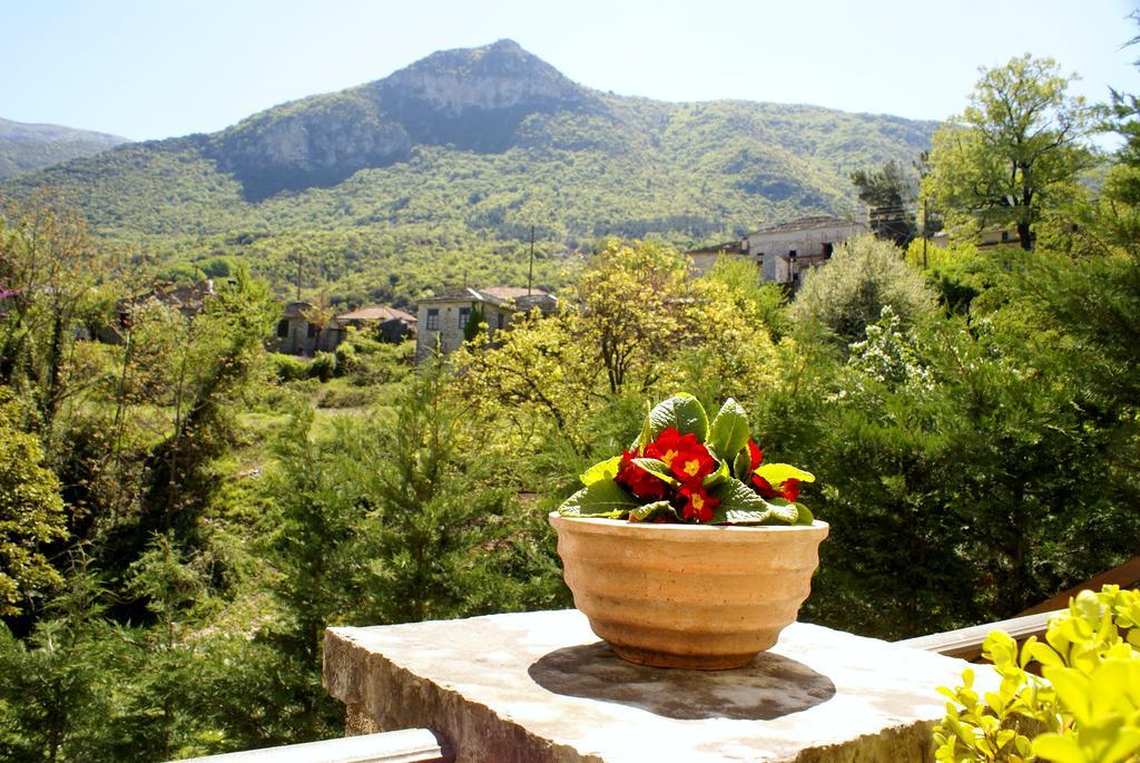 Gamila Rocks Mountain Hotel Аристи Экстерьер фото